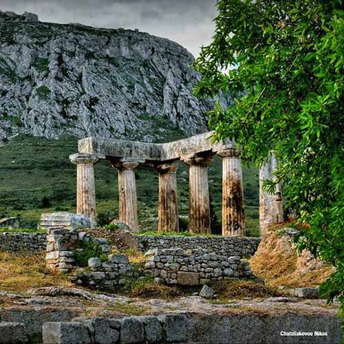 Temple_of_Apollo_incorinthia