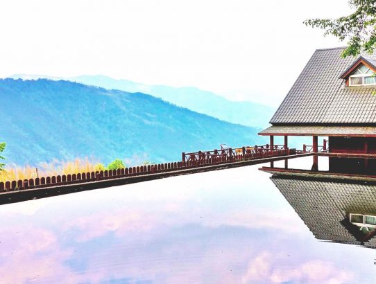 Arrivedo – One Click to See All Local Attractions before Hotel Booking