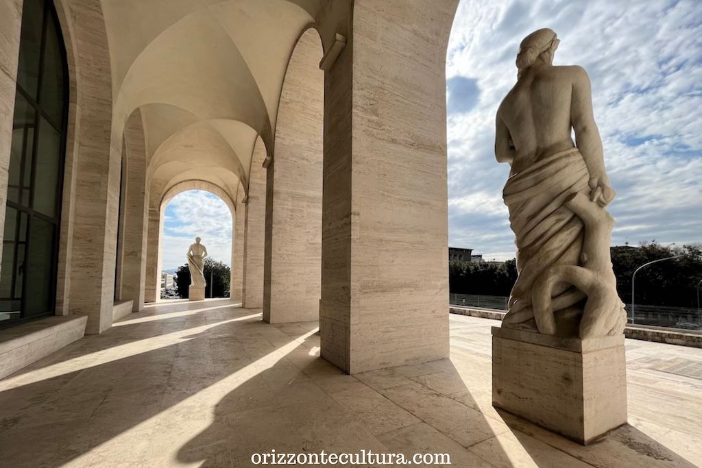 Itinerario nel quartiere EUR di Roma