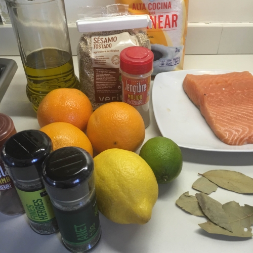 01. ingredientes para el carpaccio de salmón marinado en sus hierbas en blog de fitness para mujeres y blog de recetas fitness