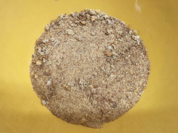 03. El pan rallado para los bombones de chocolate en blog de recetas fitness y blog de fitness para mujeres