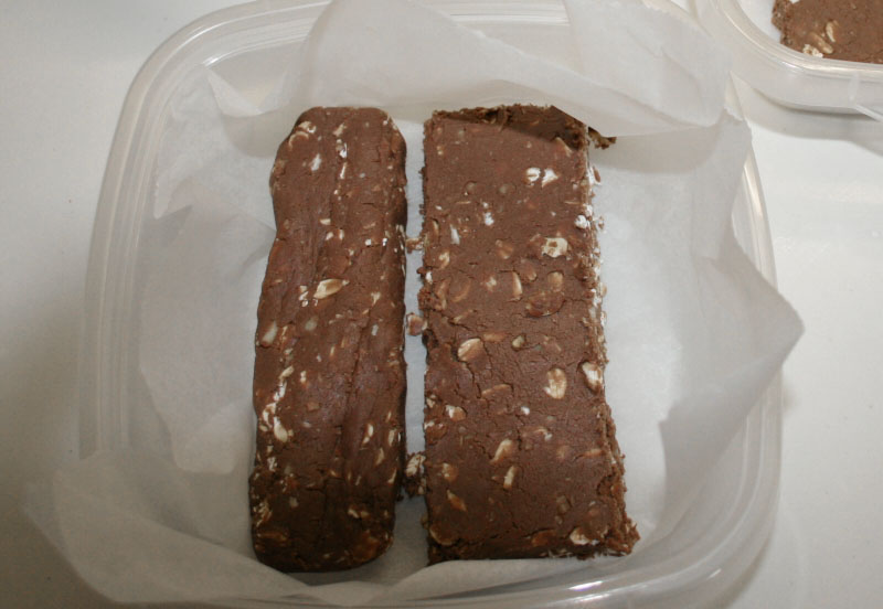 08. Colocamos en taper las barritas proteicas caseras en blog de fitness y nutrición