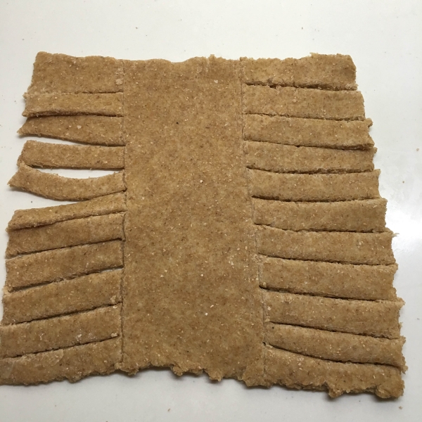 08. Cortar las trenzas rellenas de fresas en blog de recetas fitness